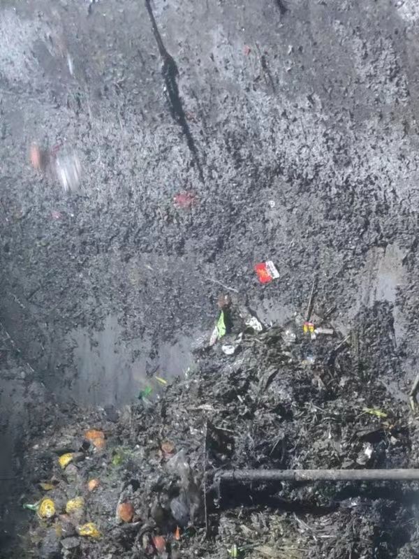 福贡污水池清理